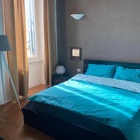 La Rosa Di Roma1 Cozy Big In San Giovanni Homestay *